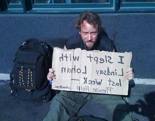 17P Creative Hilarious Homeless Signs by SLAVE2PUSSY