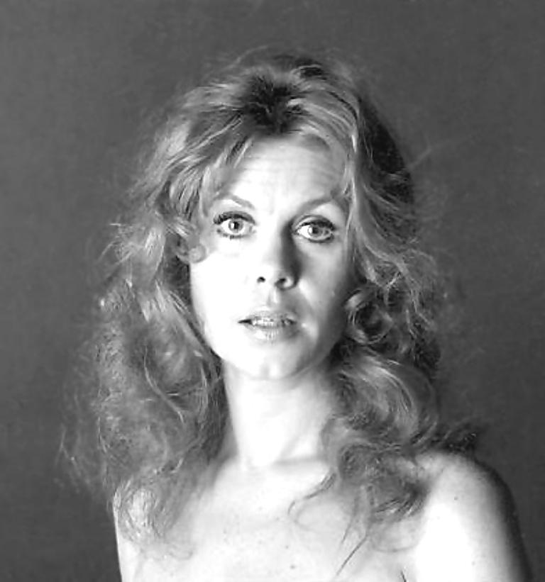 25P Let's Jerk Off Over ... Elizabeth Montgomery