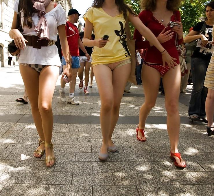 25P Panty Flash - Remembered to wear them 3