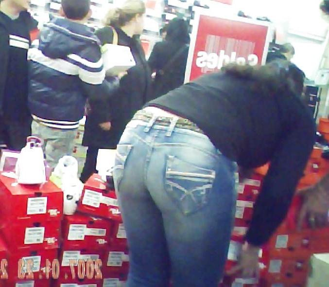 20P Shop voyeur