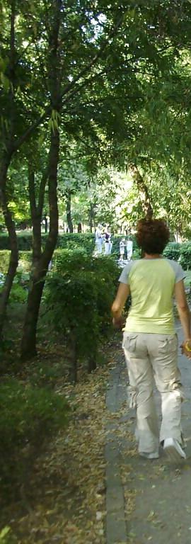 21P Spy old + young parck romanian