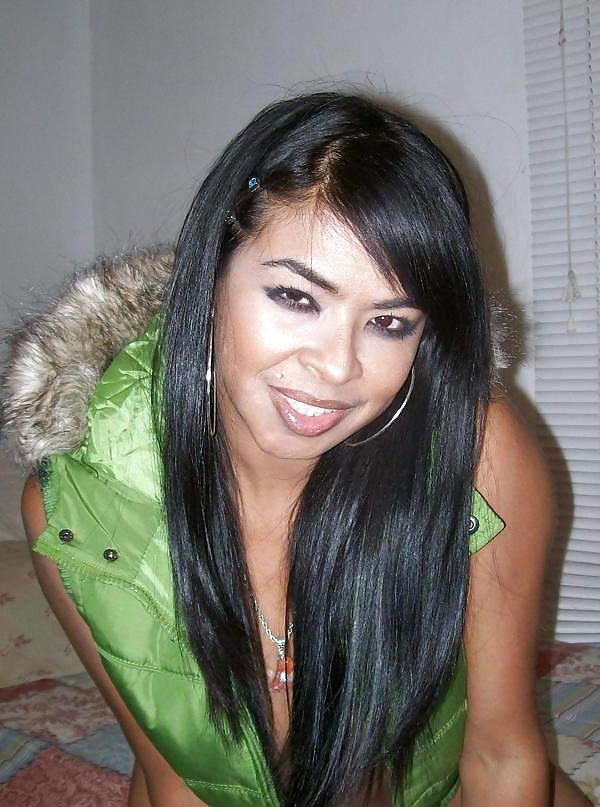 23P Hot latin mom