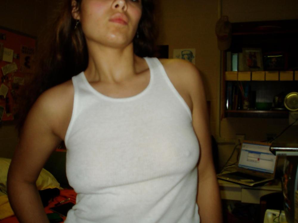 25P LSU Dorm Girl