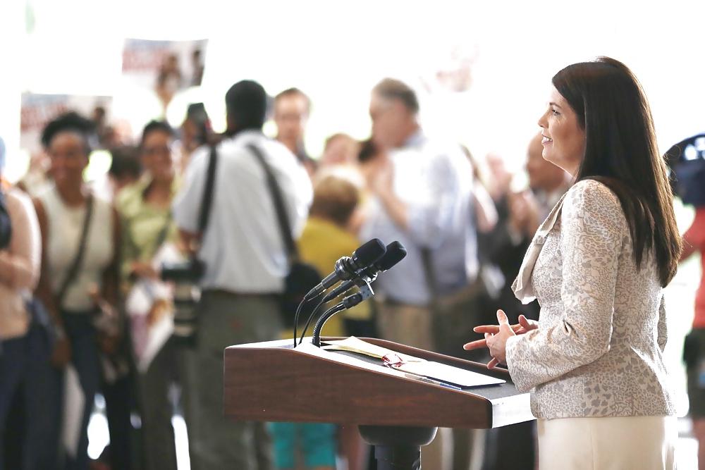 17P For Philly Guys - Who Else Jerks Off Over Kathleen Kane?