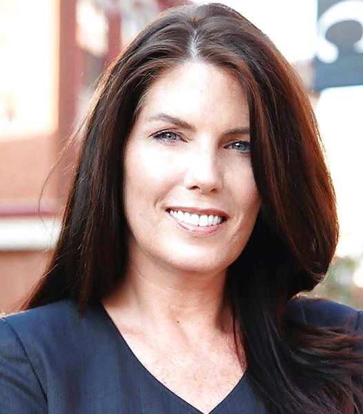17P For Philly Guys - Who Else Jerks Off Over Kathleen Kane?
