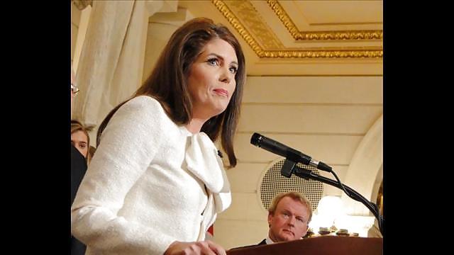 17P For Philly Guys - Who Else Jerks Off Over Kathleen Kane?