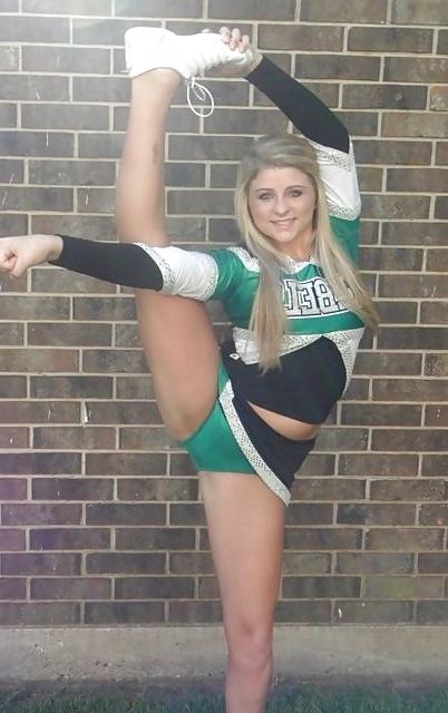 10P Hot athletic girls