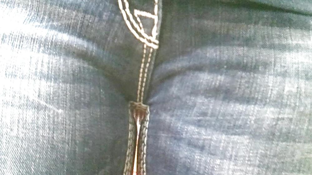 18P Candid Jeans 004