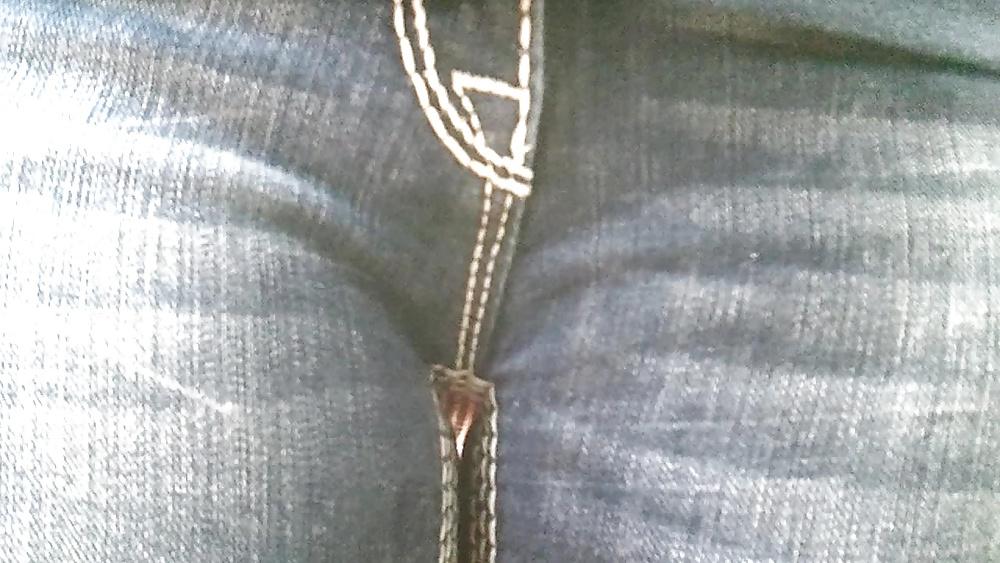 18P Candid Jeans 004