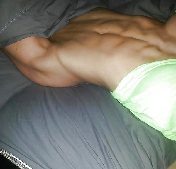 23P Perfect Muscle Girls