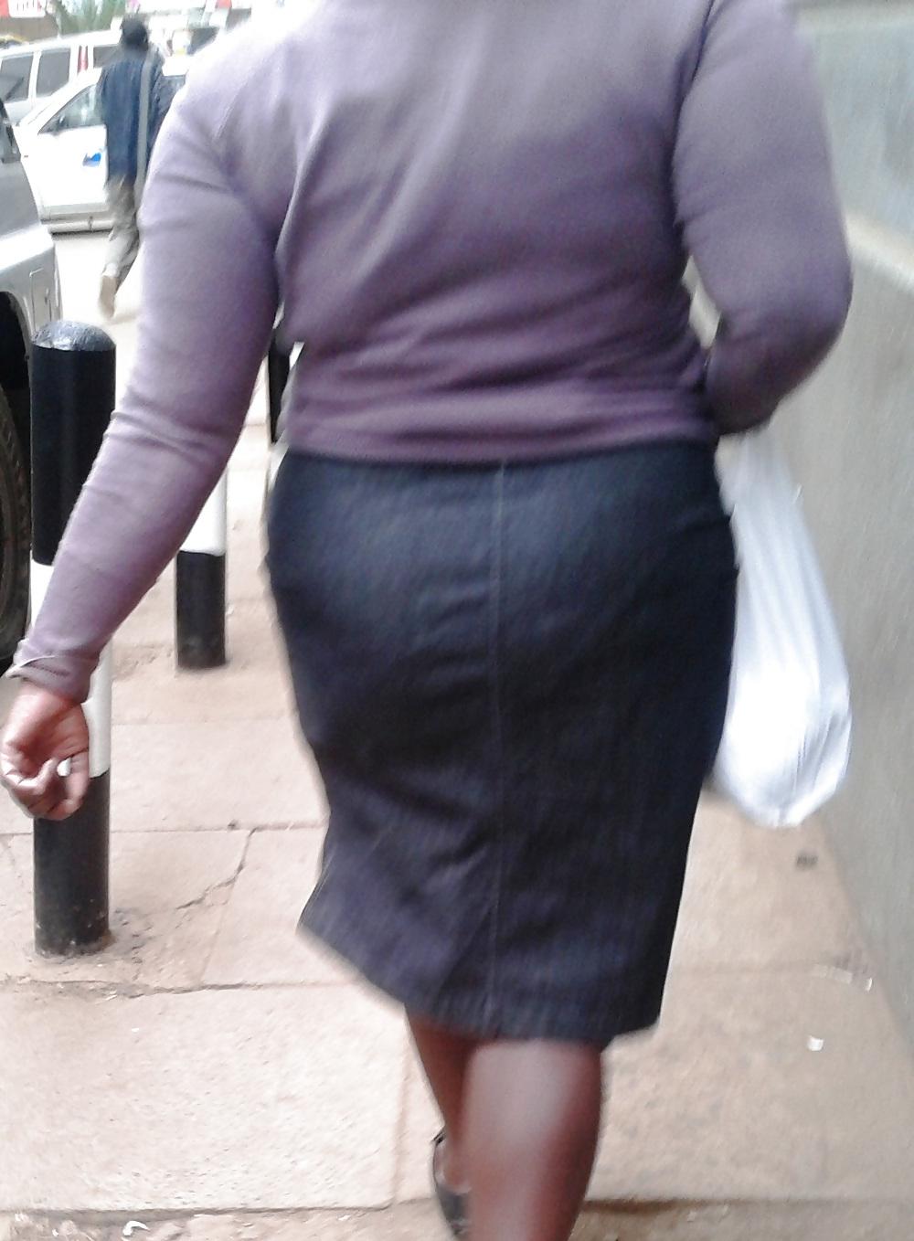 22P VPL and cute Butts