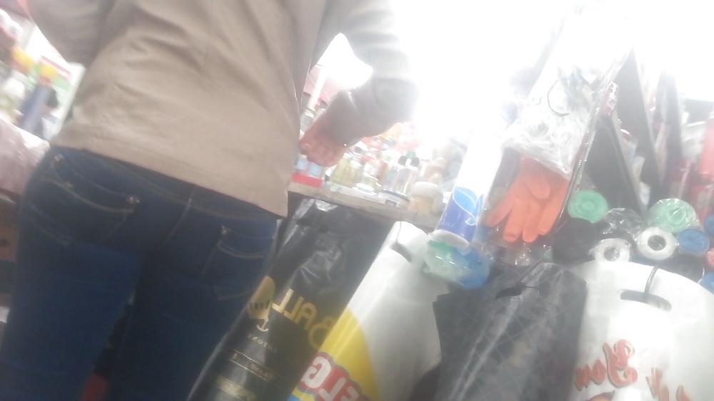 23P Spy old + young store and shooping romanian