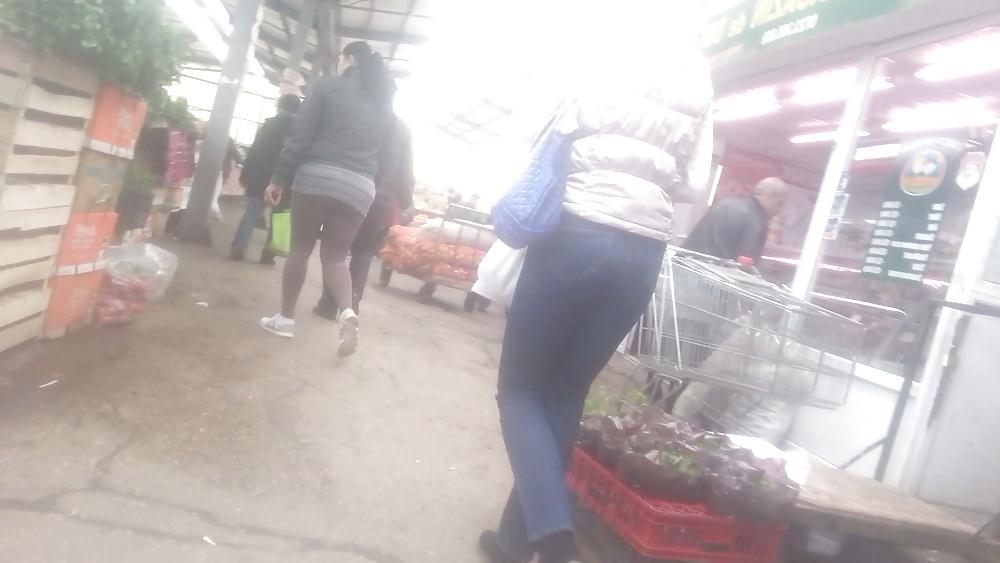 23P Spy old + young store and shooping romanian