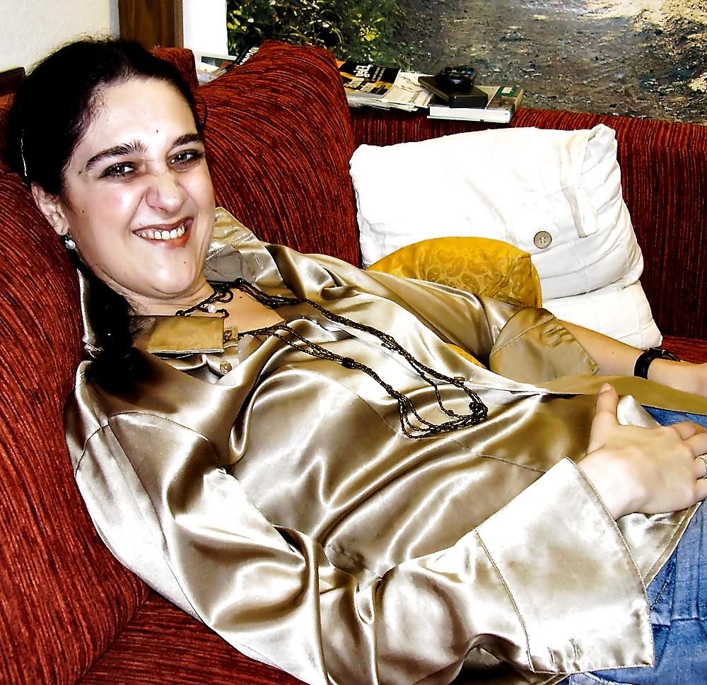 8P Long Tongue Mature in Gold Satin Blouse