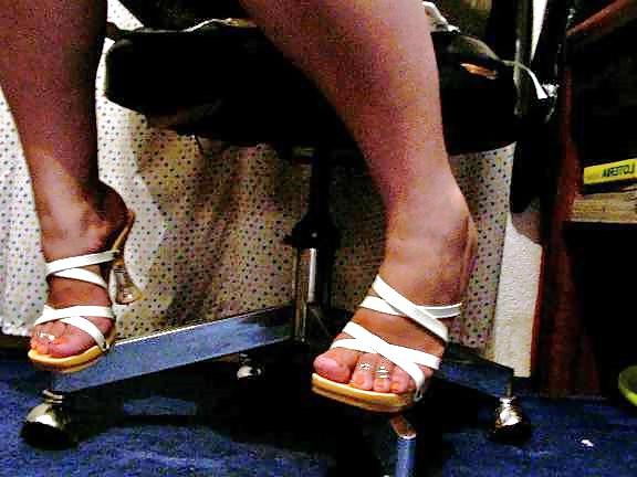 24P Wife perfect feet 13