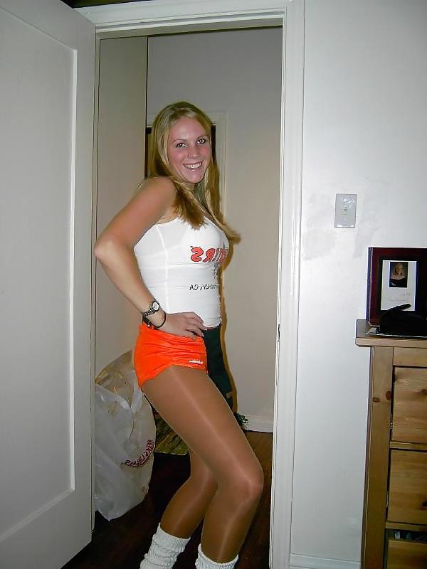25P Pantyhose Girls of Hooters #5