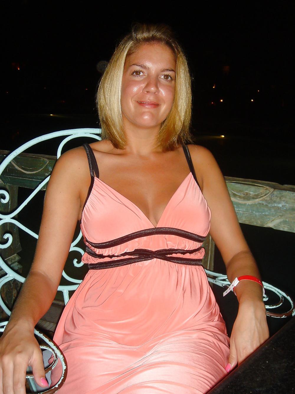 12P My Sister Jane on holiday