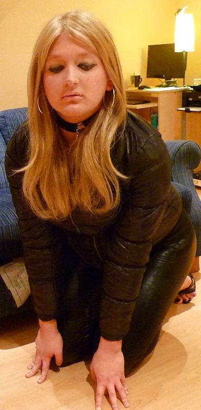 16P Hot sissy chav in black shiny leggings