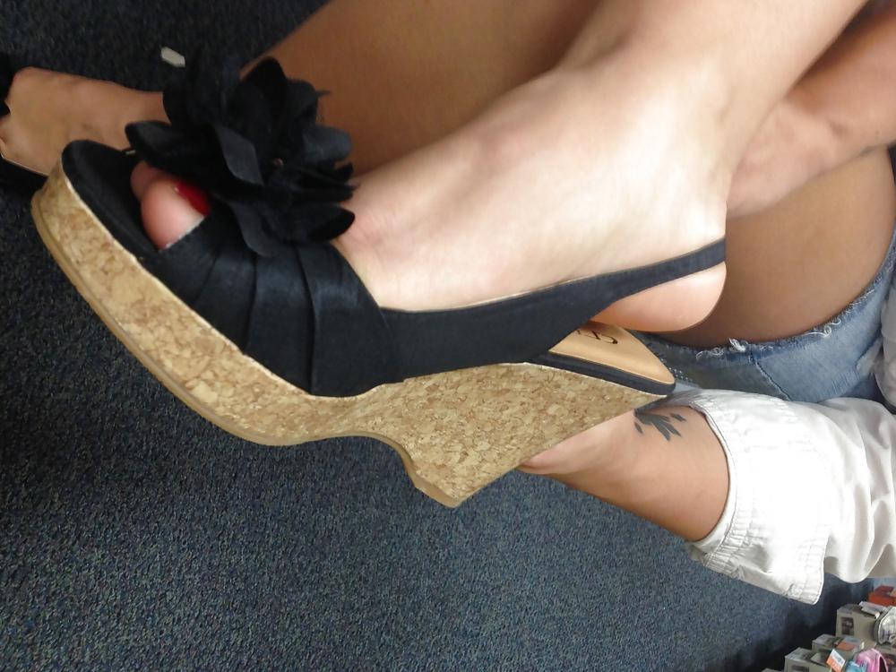 18P Shoe Shopping Part 1