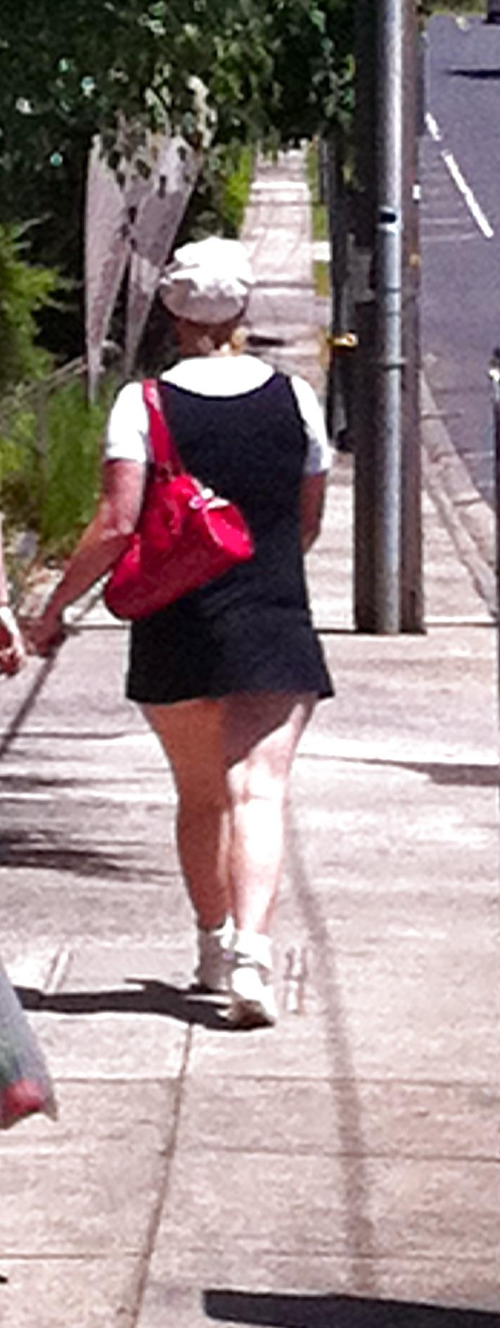 5P Perfect upskirts