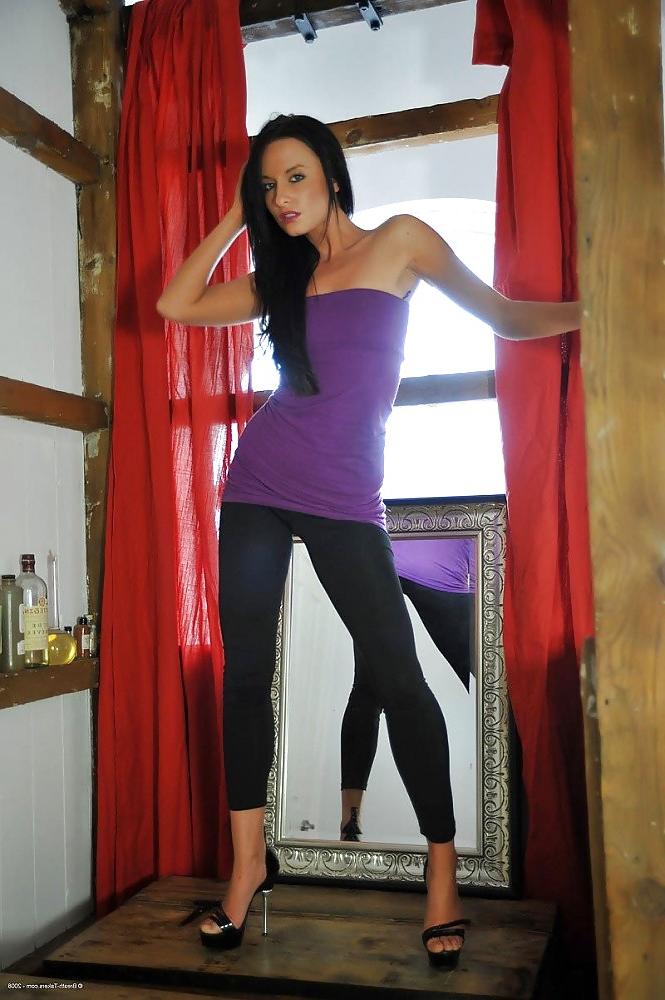 18P Pantyhose & leggings