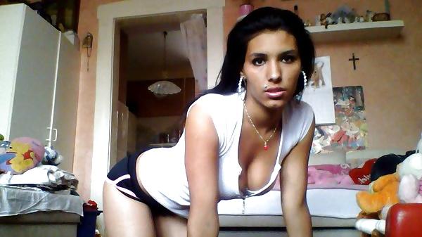 25P Tiny gipsy hooker prostitute 