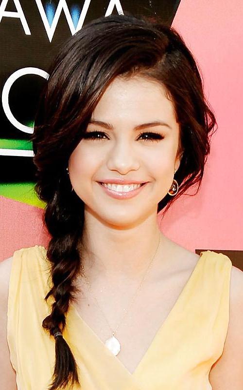 25P The Nobel Prize Goes to Selena Gomez