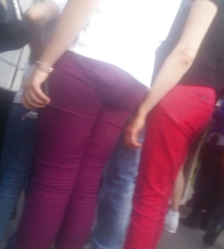 23P Spy old + young feet and ass romanian