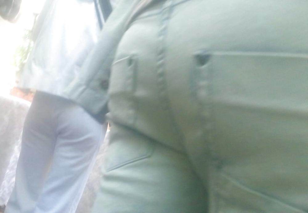 23P Spy old + young feet and ass romanian