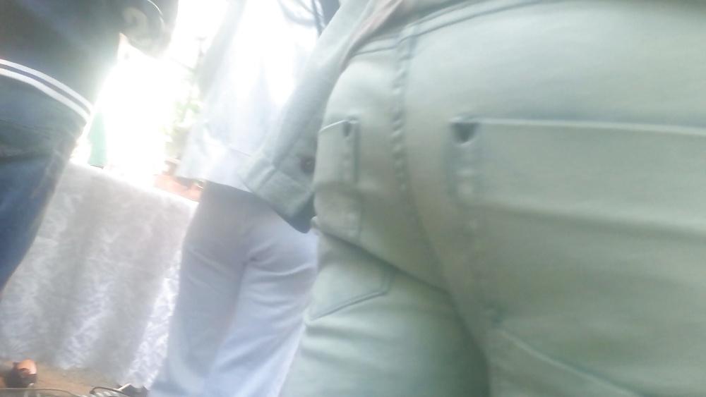 23P Spy old + young feet and ass romanian