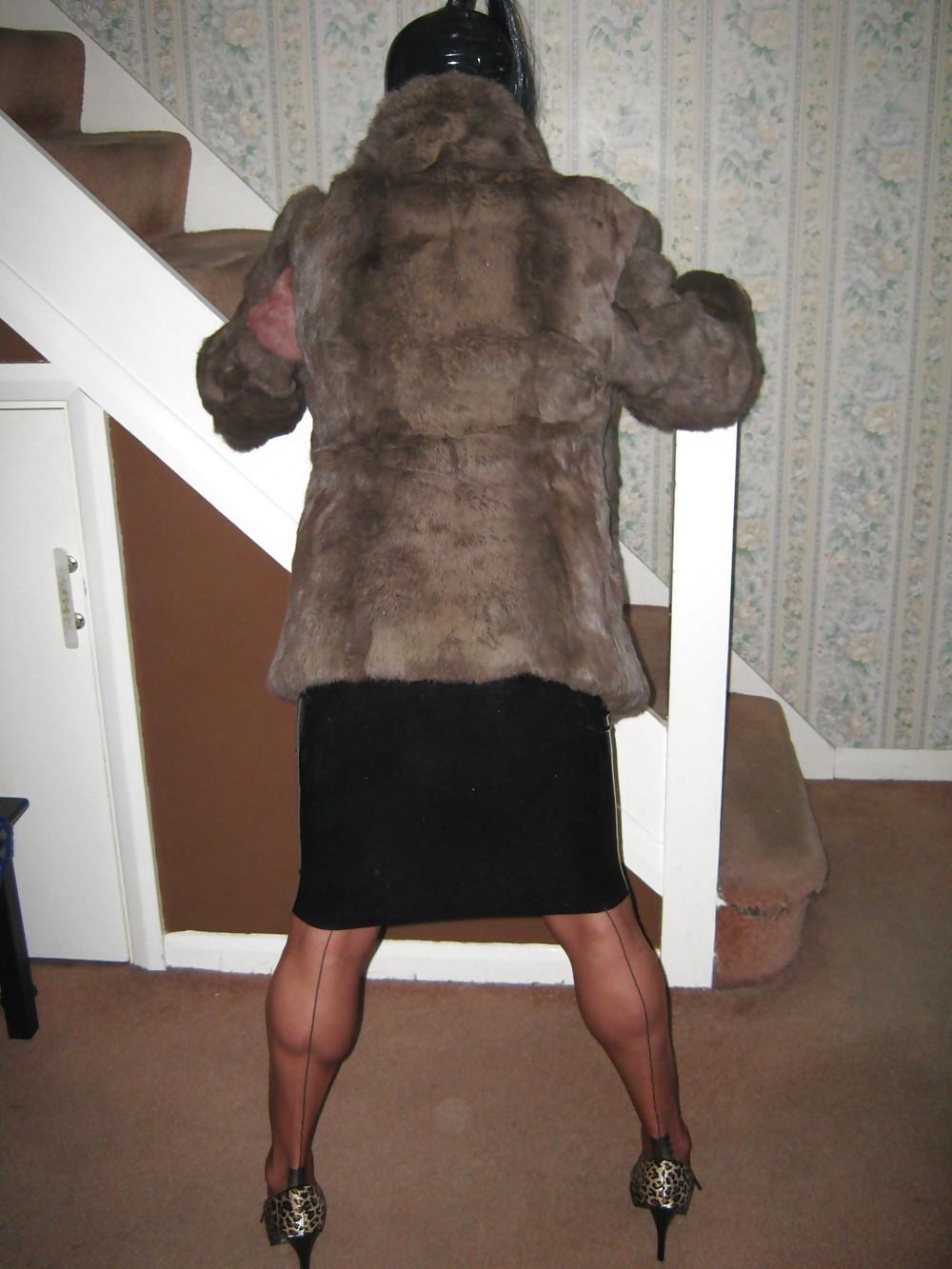8P Fur and latex