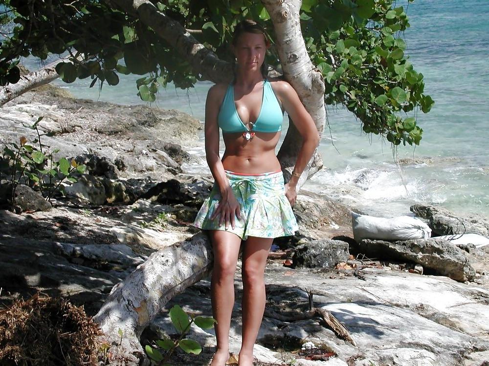 25P Hot Young Amateur Couple