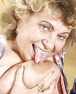 16P A BEAUTIFUL GRANNY MAKE A GREAT SHOW 2