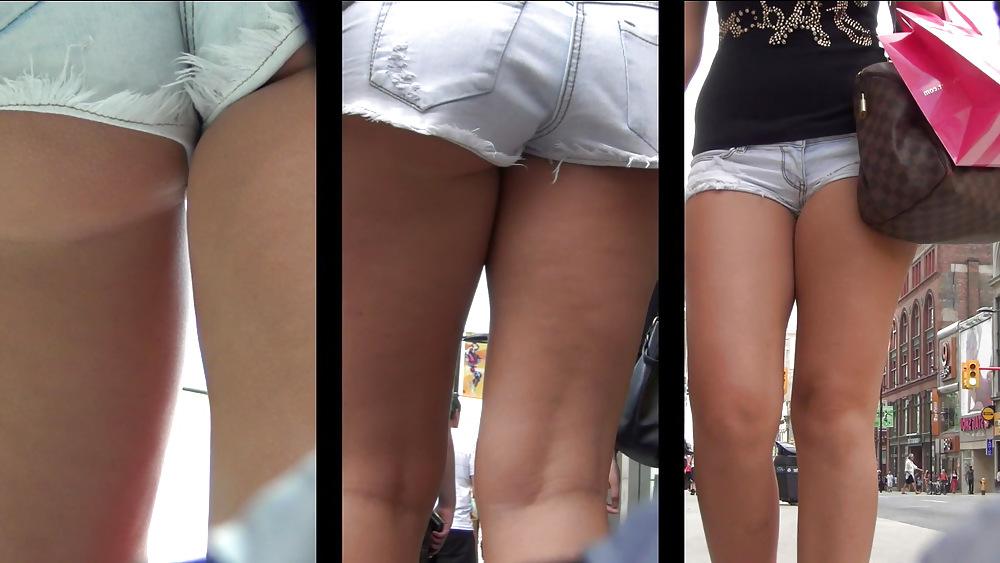 12P Hot Blonde Short Shorts