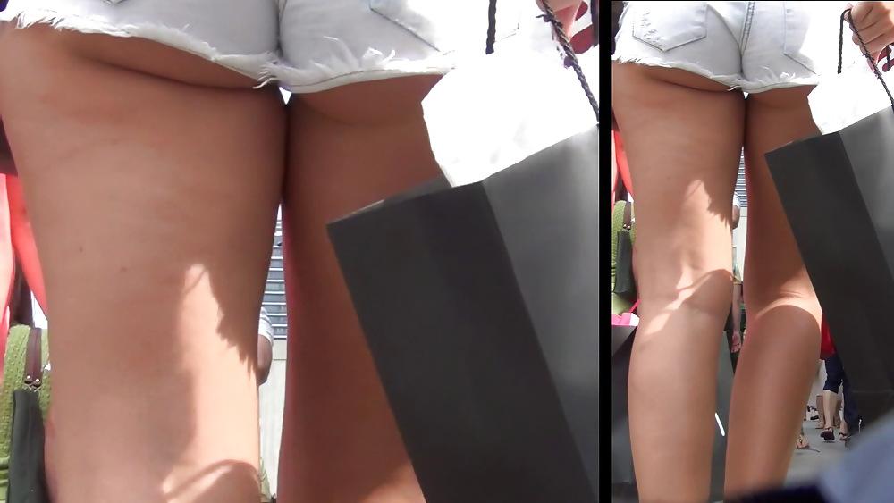 12P Hot Blonde Short Shorts