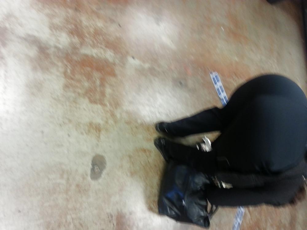 6P Sexy MILFs Ass Bent Over