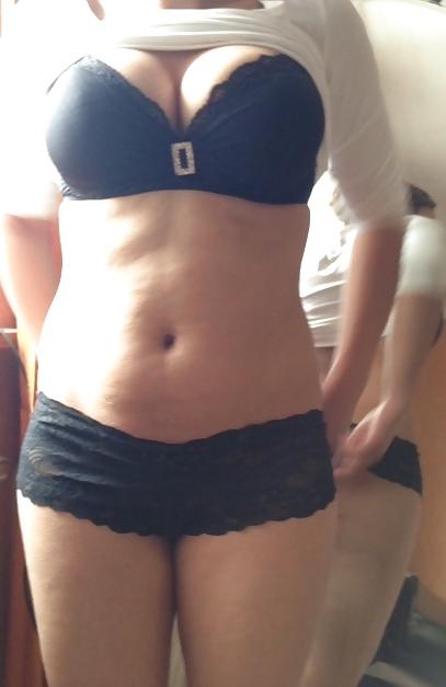 25P New pics - Fuck or Suck ??