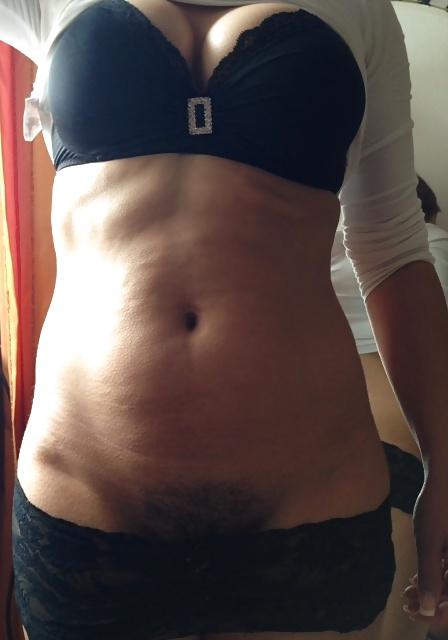 25P New pics - Fuck or Suck ??