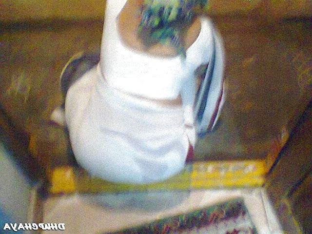 25P Andhra housewife navel boob show 10