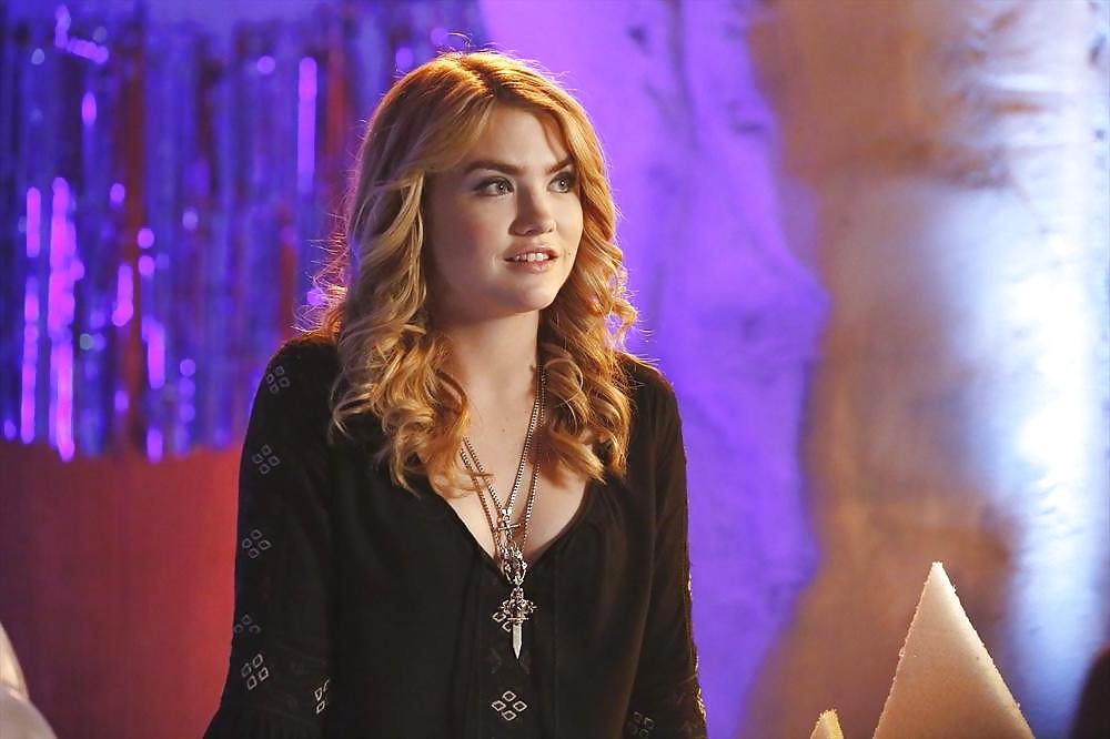 25P Let's Jerk Off Over ... Maddie Hasson (ABC's Twisted)