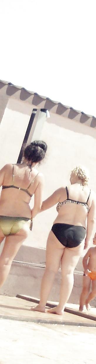 22P Spy mature beach summer romanian