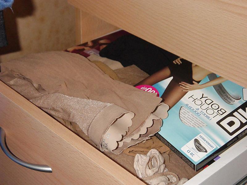 25P All our cupboards or drawers pantyhose