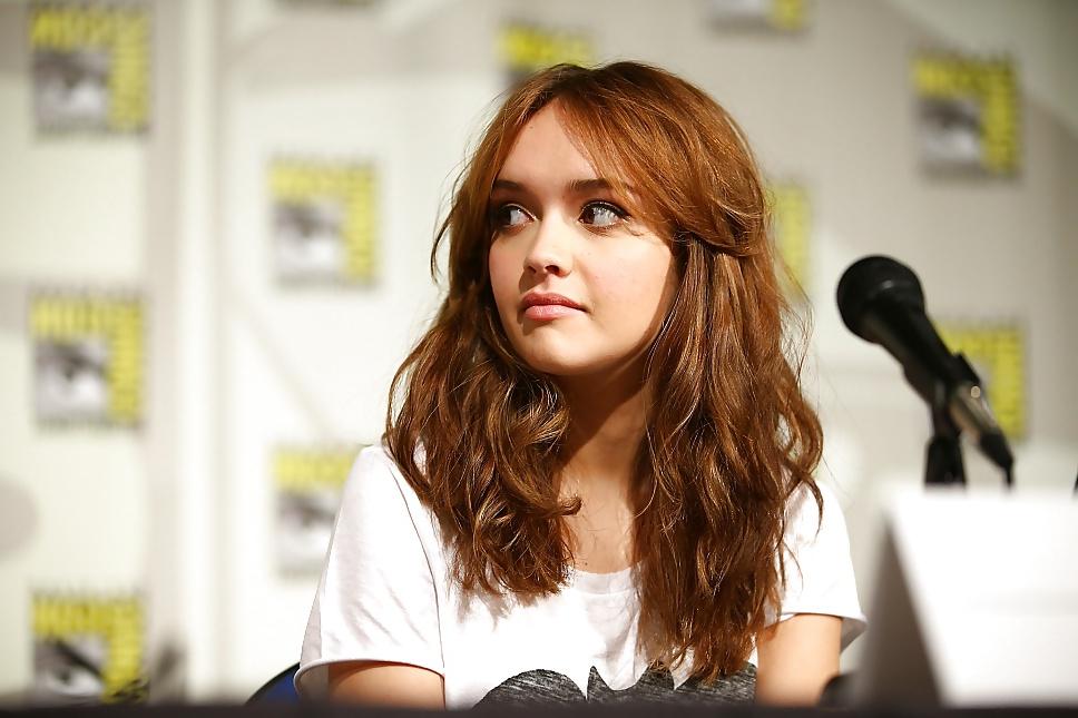 20P Let's Jerk Off Over ... Olivia Cooke (Bates Motel)