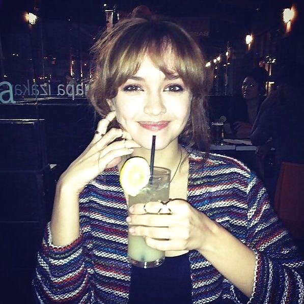 20P Let's Jerk Off Over ... Olivia Cooke (Bates Motel)