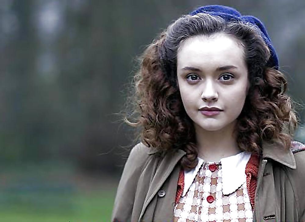 20P Let's Jerk Off Over ... Olivia Cooke (Bates Motel)