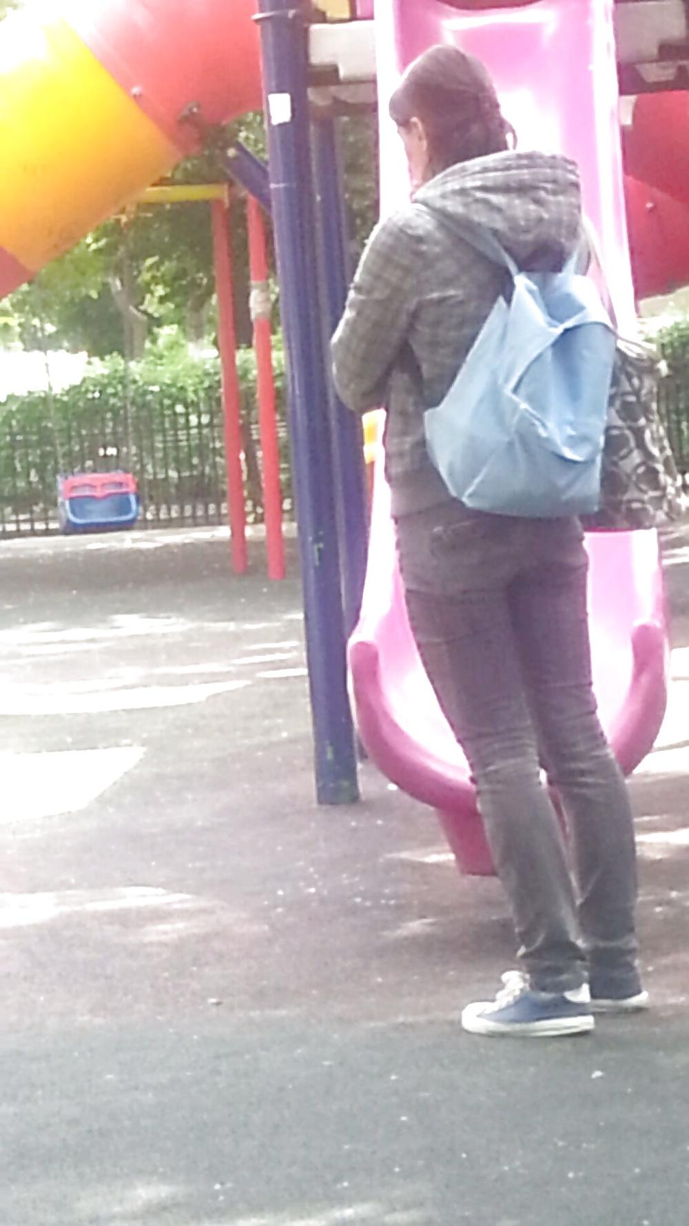 17P Spy parck old + young romanian