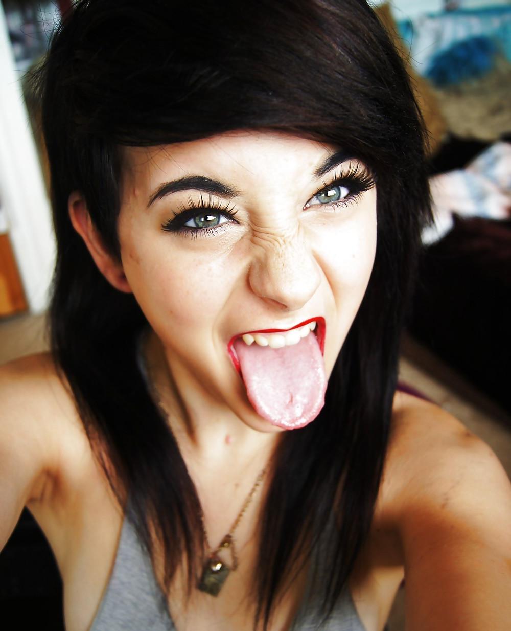 25P Perfect Faces For Cum