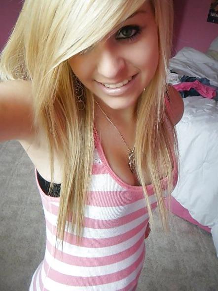 25P Perfect Faces For Cum
