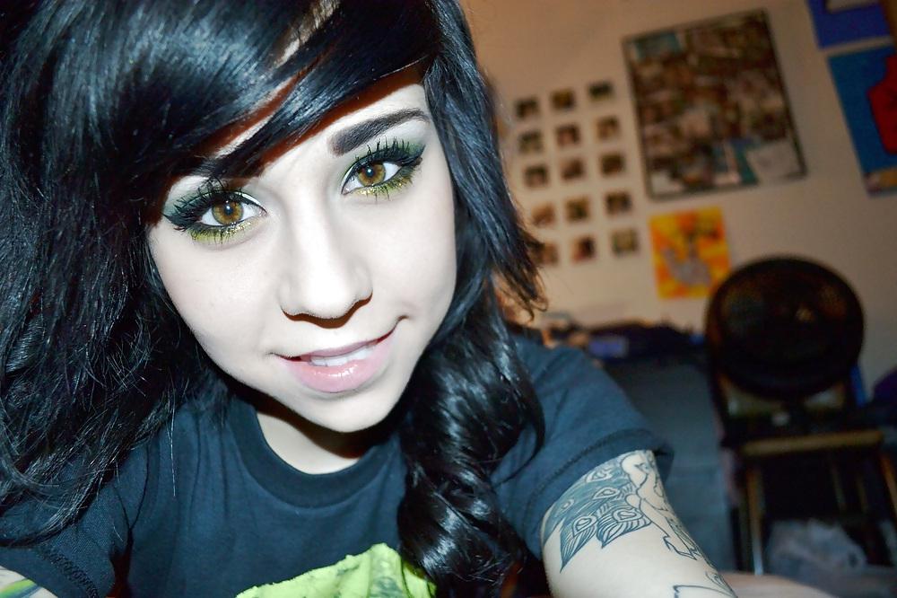 25P Perfect Faces For Cum