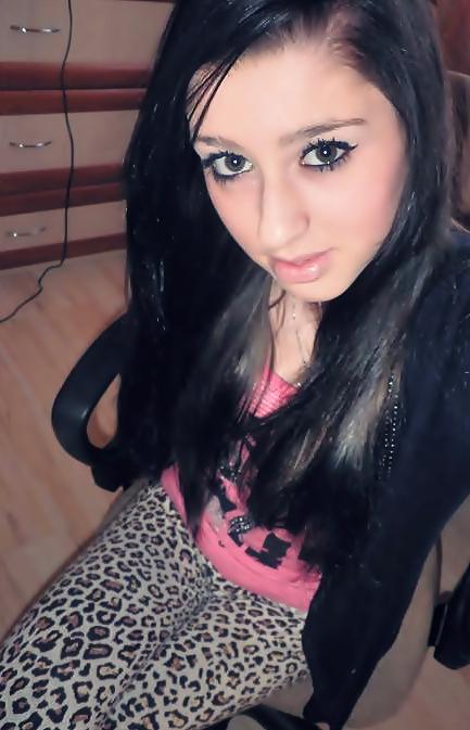 25P Perfect Faces For Cum